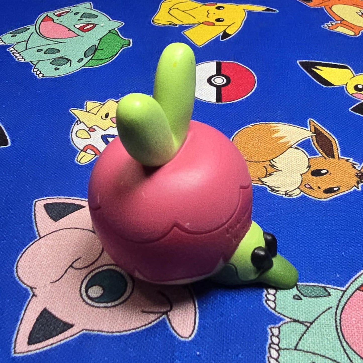 Pokemon Applin Figure Finger Puppet 2021 Nintendo PVC Bandai Japan USA Seller