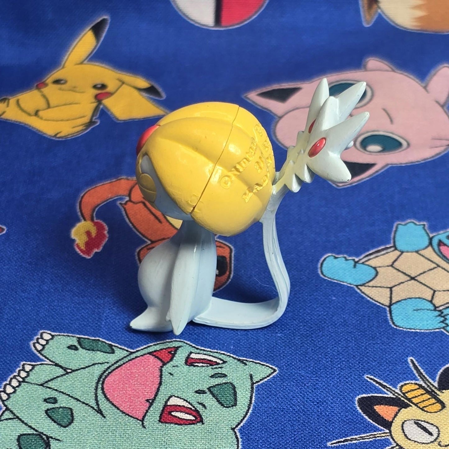 Pokemon Uxie Tomy Authentic Figure Moncolle Japan Monster Collection Takara Toy