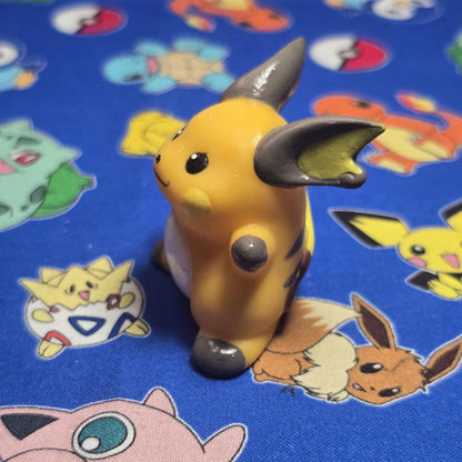 Pokemon Raichu Figure Finger Puppet 1999 Nintendo Bandai PVC Japan Vintage USA