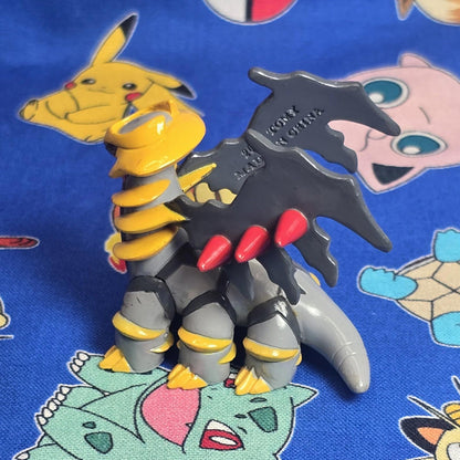 Pokemon Giratina Tomy Authentic Figure Moncolle Japan Monster Collection Takara