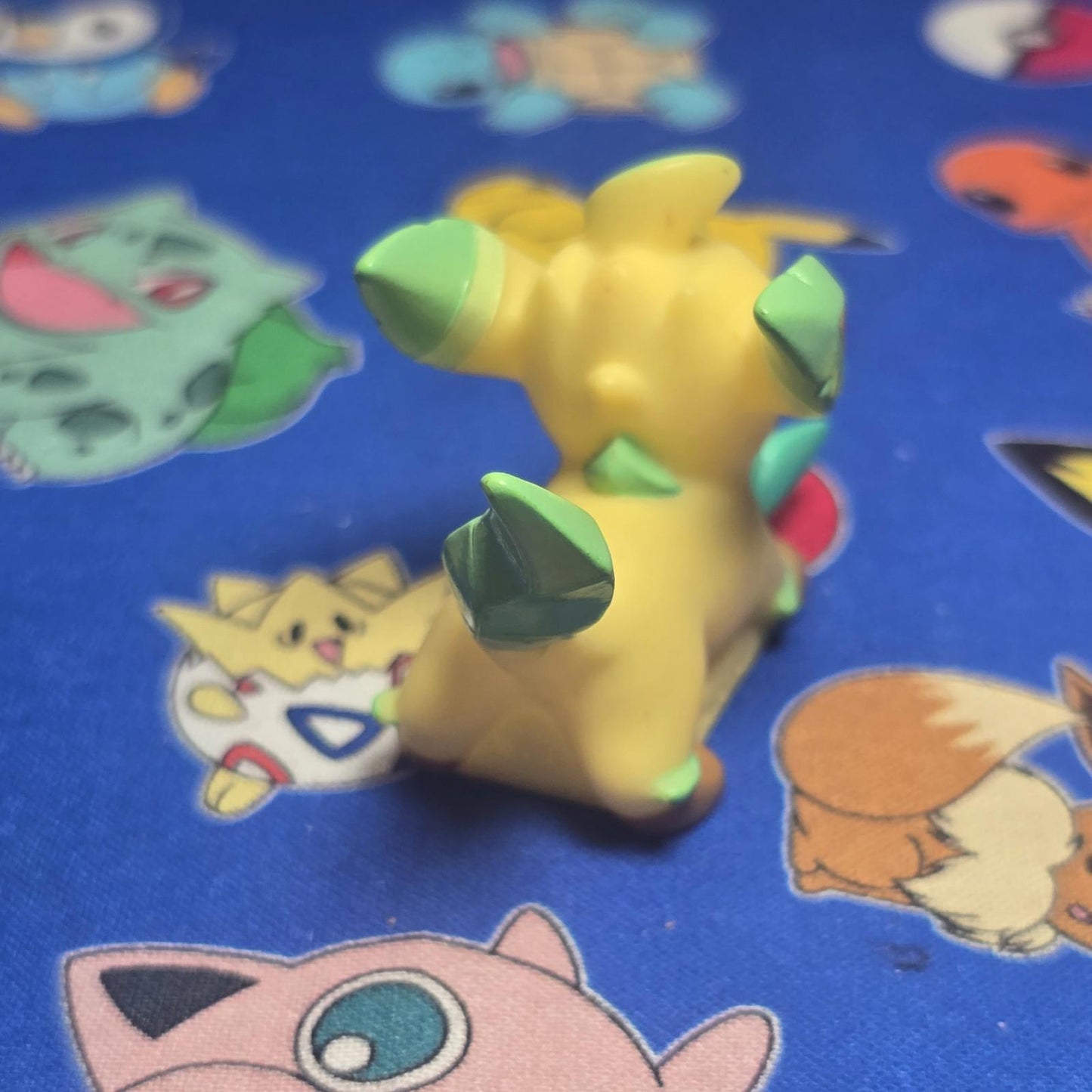 Pokemon Leafeon Figure Finger Puppet 2013 Nintendo Bandai Japan USA Seller Toy