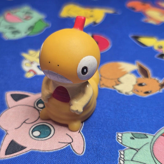 Pokemon Scraggy Figure Finger Puppet 2010 Nintendo Bandai PVC Japan USA Seller