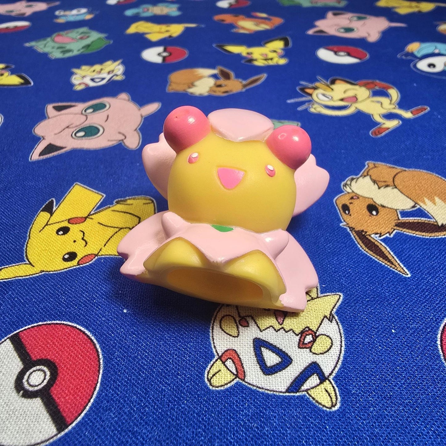 Pokemon Cherrim Figure Finger Puppet 2006 Nintendo Bandai PVC Japan USA Seller
