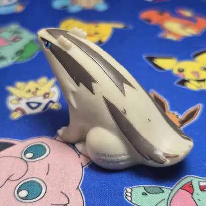 Pokemon Linoone Figure Finger Puppet 2004 Nintendo Bandai Vintage PVC Japan USA