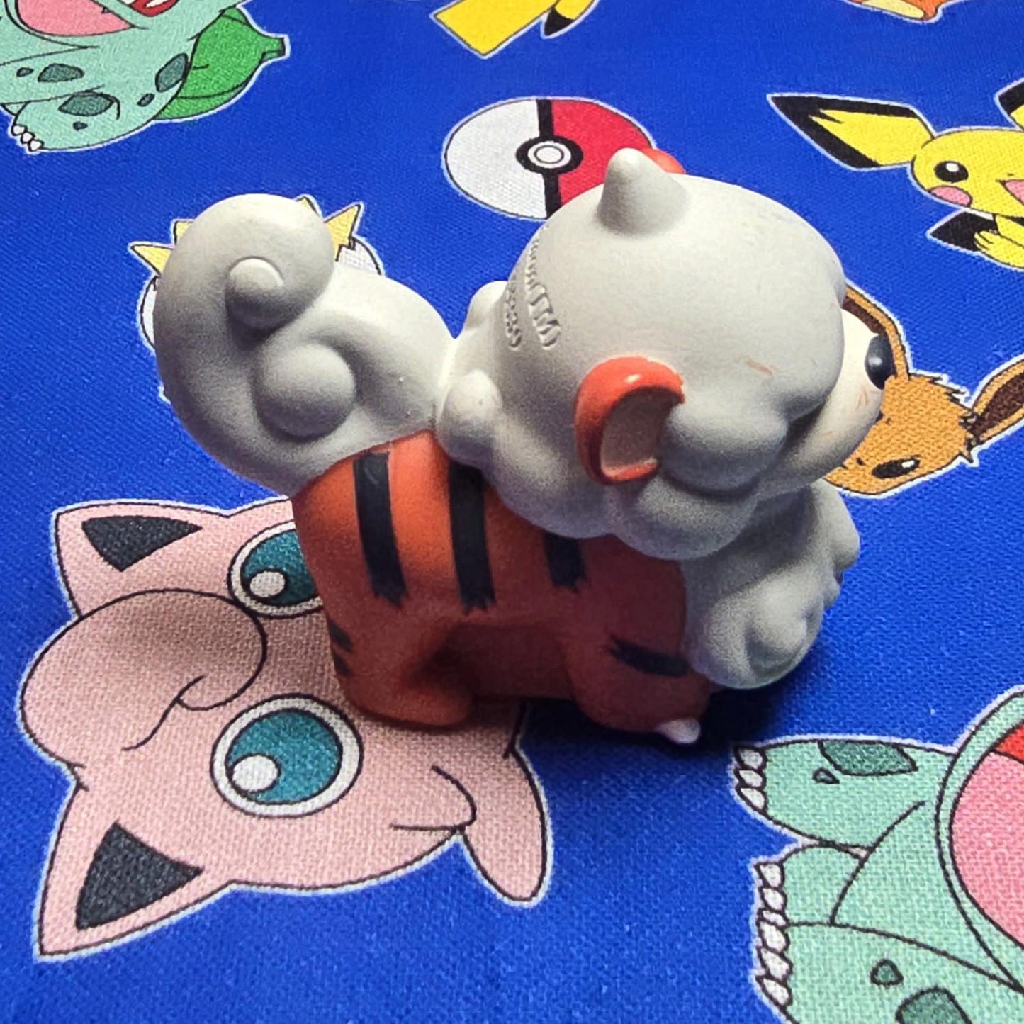 Pokemon Growlith Hisuian Figure Finger Puppet 2023 Nintendo PVC Bandai Japan USA