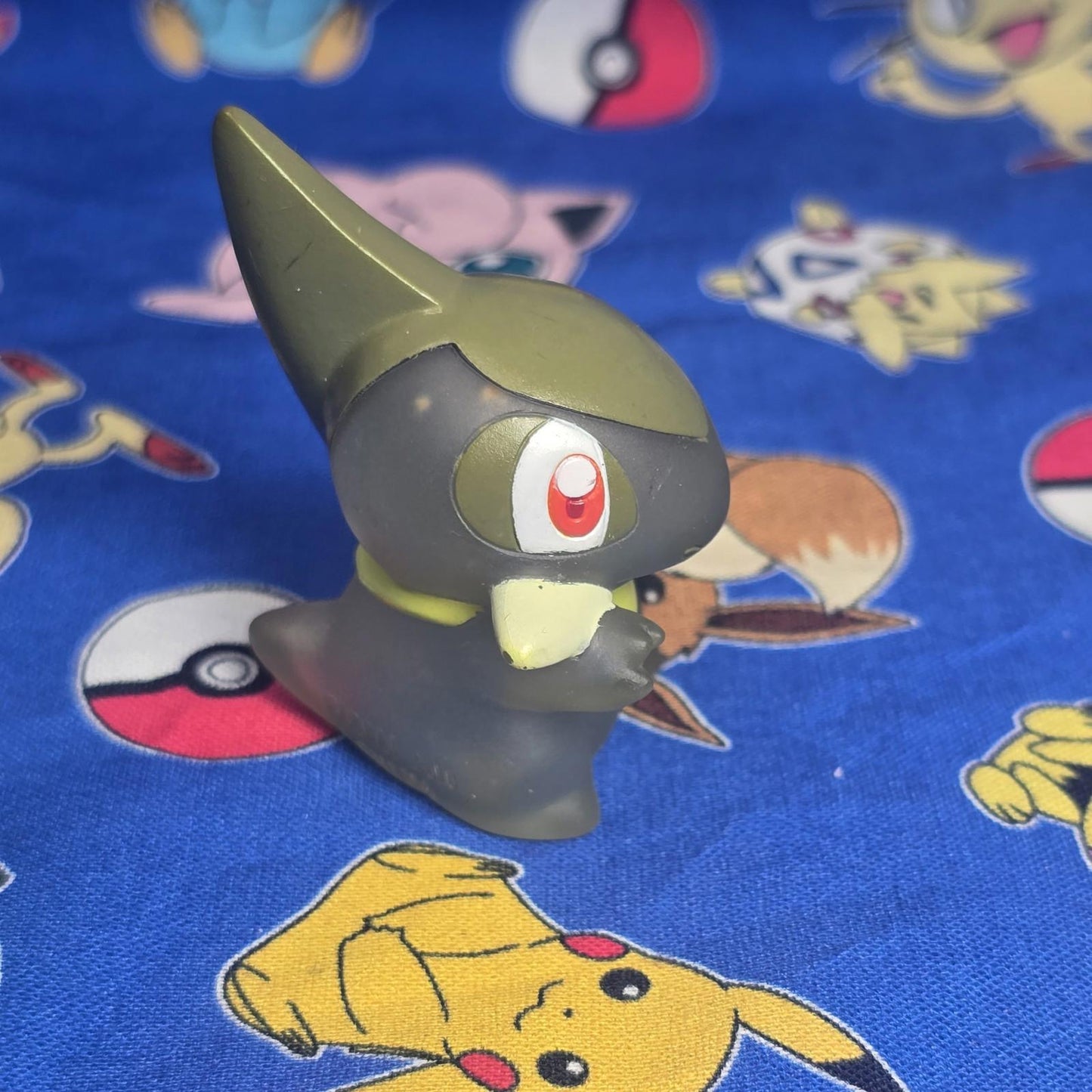 Pokemon Axew Clear Figure Finger Puppet 2010 Nintendo Bandai PVC Japan US Seller