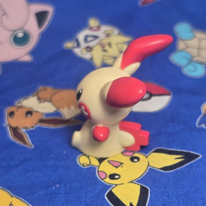 Pokemon Plusle Figure Finger Puppet 2004 Nintendo Tomy PVC Japan USA Seller Toy