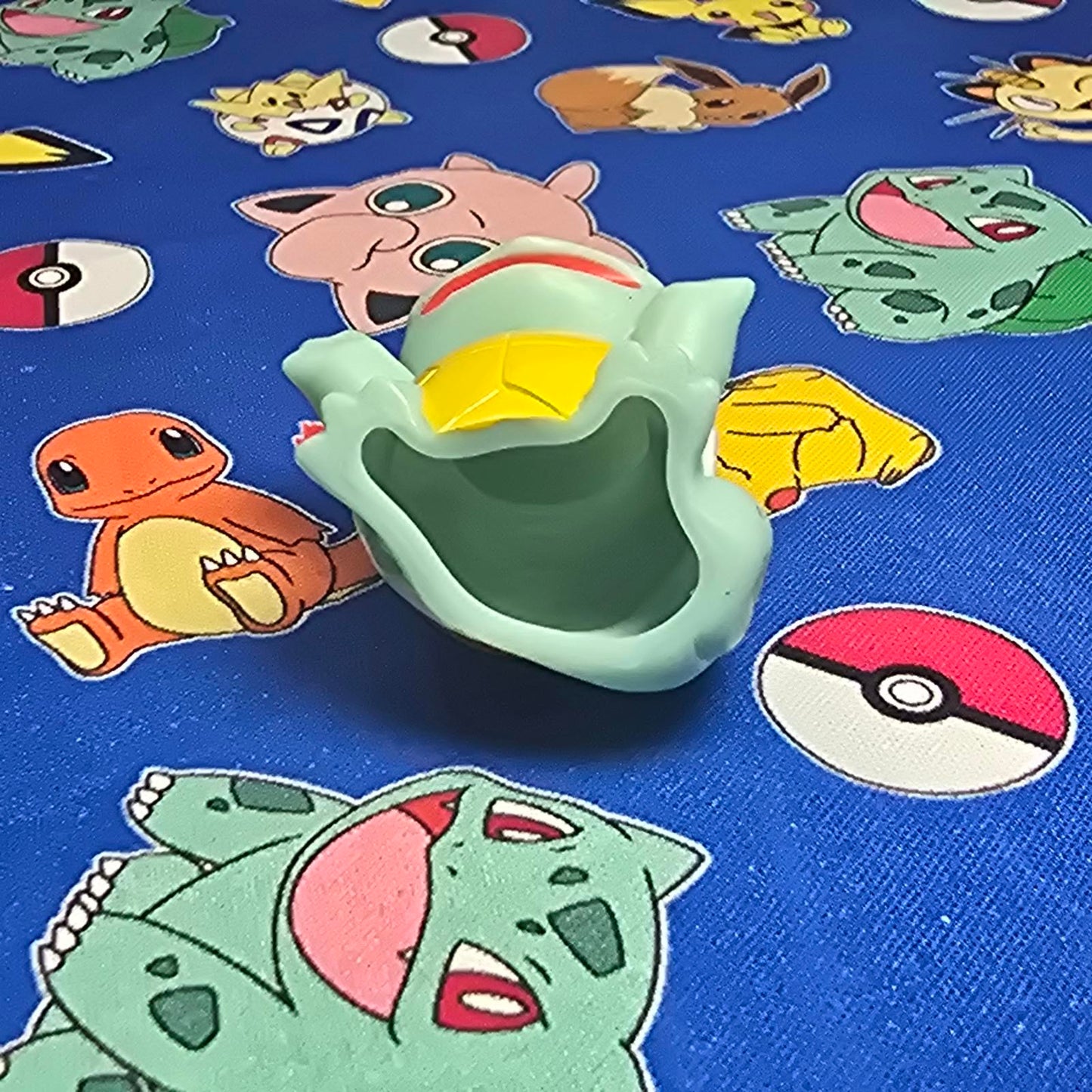 Pokemon Squirtle Figure Finger Puppet 2004 Nintendo Bandai Vintage Japan USA