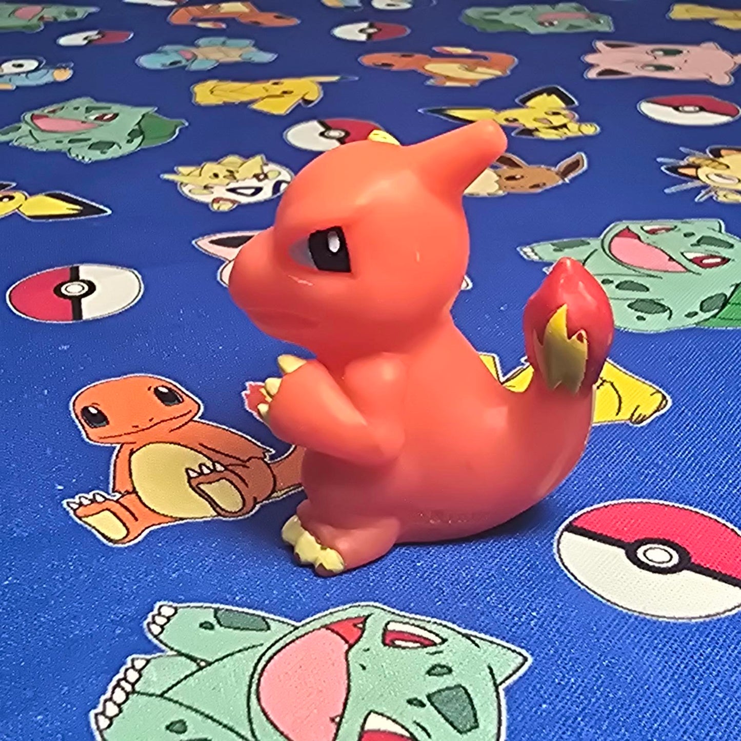 Pokemon Charmeleon Figure Finger Puppet 2001 Nintendo Bandai Vintage Japan USA