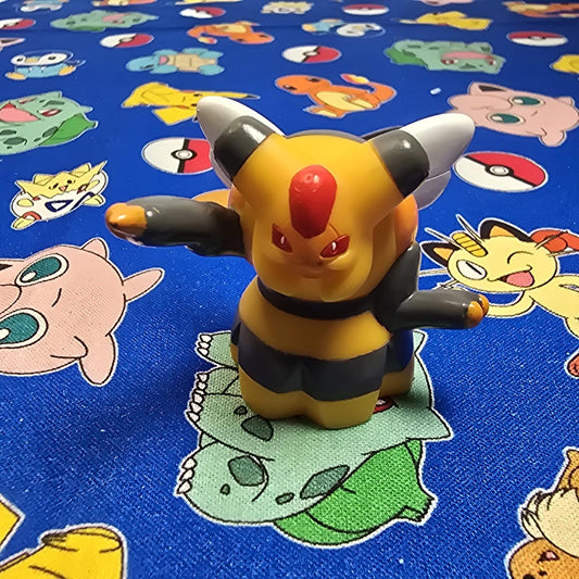 Pokemon Vespiquen Figure Finger Puppet 2008 Nintendo Bandai PVC Japan USA Seller