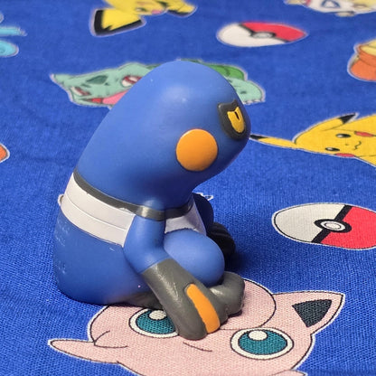Pokemon Croagunk Figure Finger Puppet 2006 Nintendo Bandai PVC Japan USA Seller