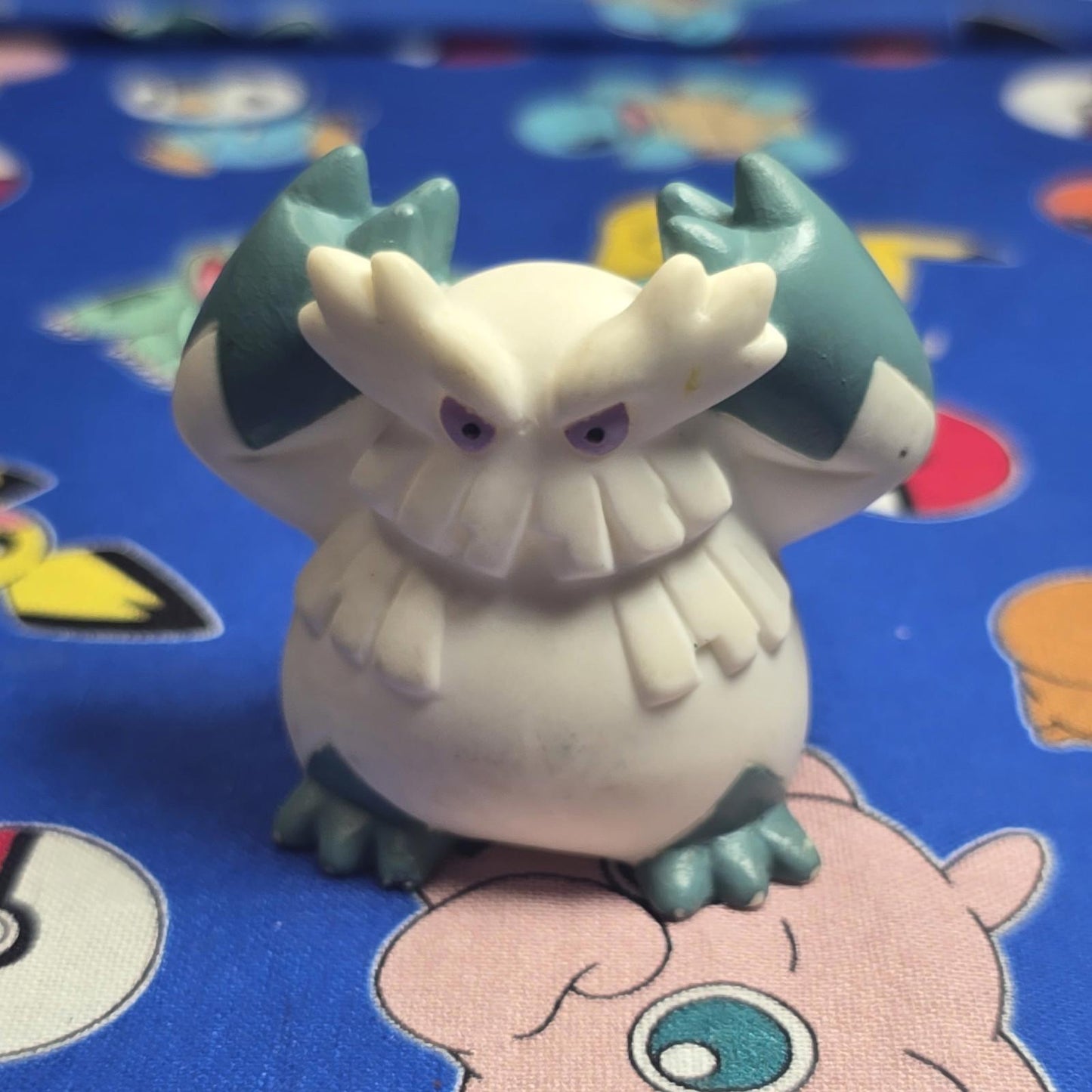Pokemon Abomsasnow Figure Finger Puppet 2007 Nintendo Bandai PVC Japan US Seller