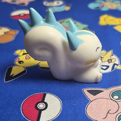 Pokemon Pachirisu Figure Finger Puppet 2008 Nintendo Bandai Japan PVC USA Seller