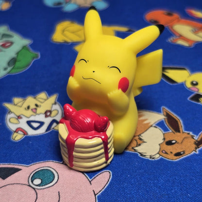 Pokemon Pikachu with Pancakes Figure Finger Puppet B 2020 Nintendo Bandai Japan