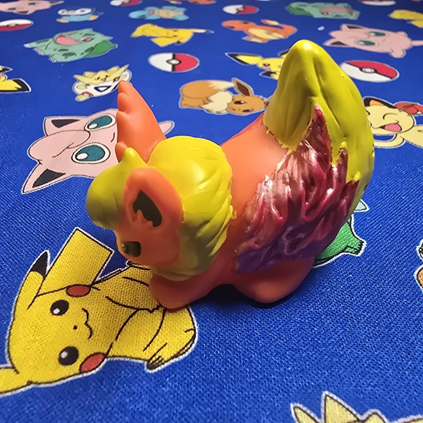 Pokemon Flareon Figure Finger Puppet 2005 Nintendo Bandai Vintage PVC Japan USA