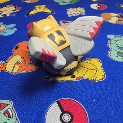 Pokemon Ninjask Figure Finger Puppet 2004 Nintendo Bandai PVC Vintage Japan USA