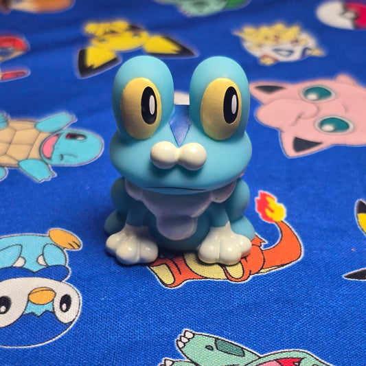 Pokemon Froakie Figure Finger Puppet 2013 Nintendo Bandai PVC Japan US Seller