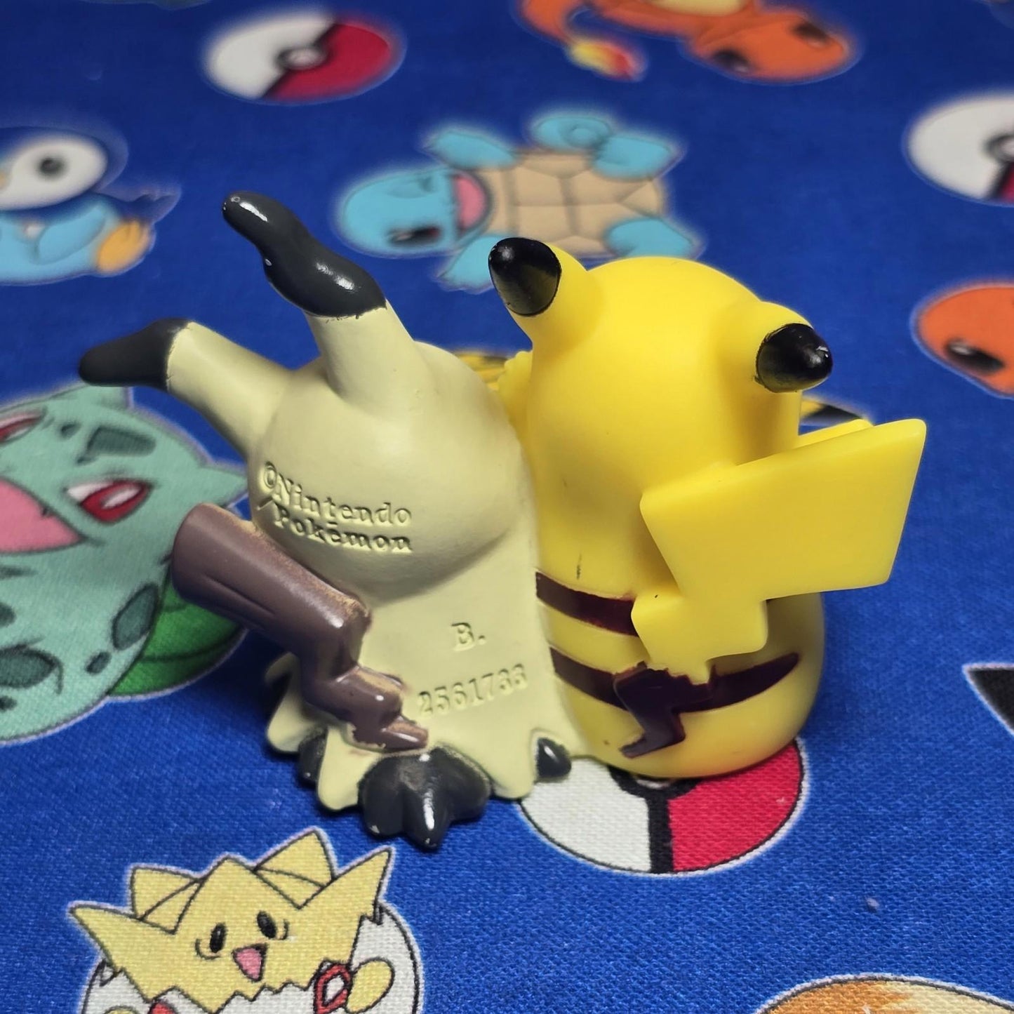 Pokemon Pikachu & Mimikyu Figure Finger Puppet 2021 Nintendo Bandai Japan USA