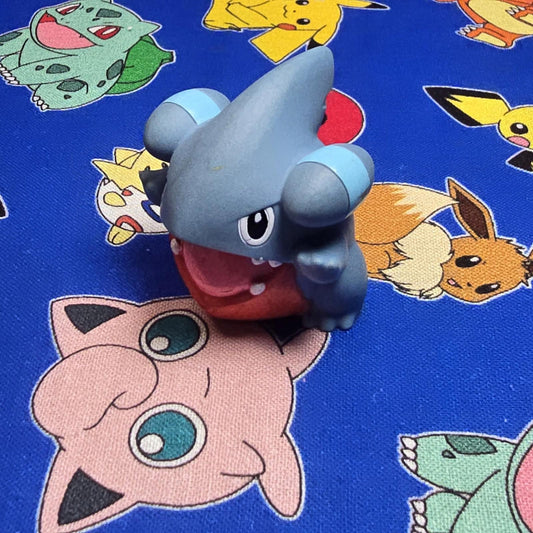 Pokemon Gible Figure Finger Puppets 2010 Nintendo Bandai Japan USA Seller