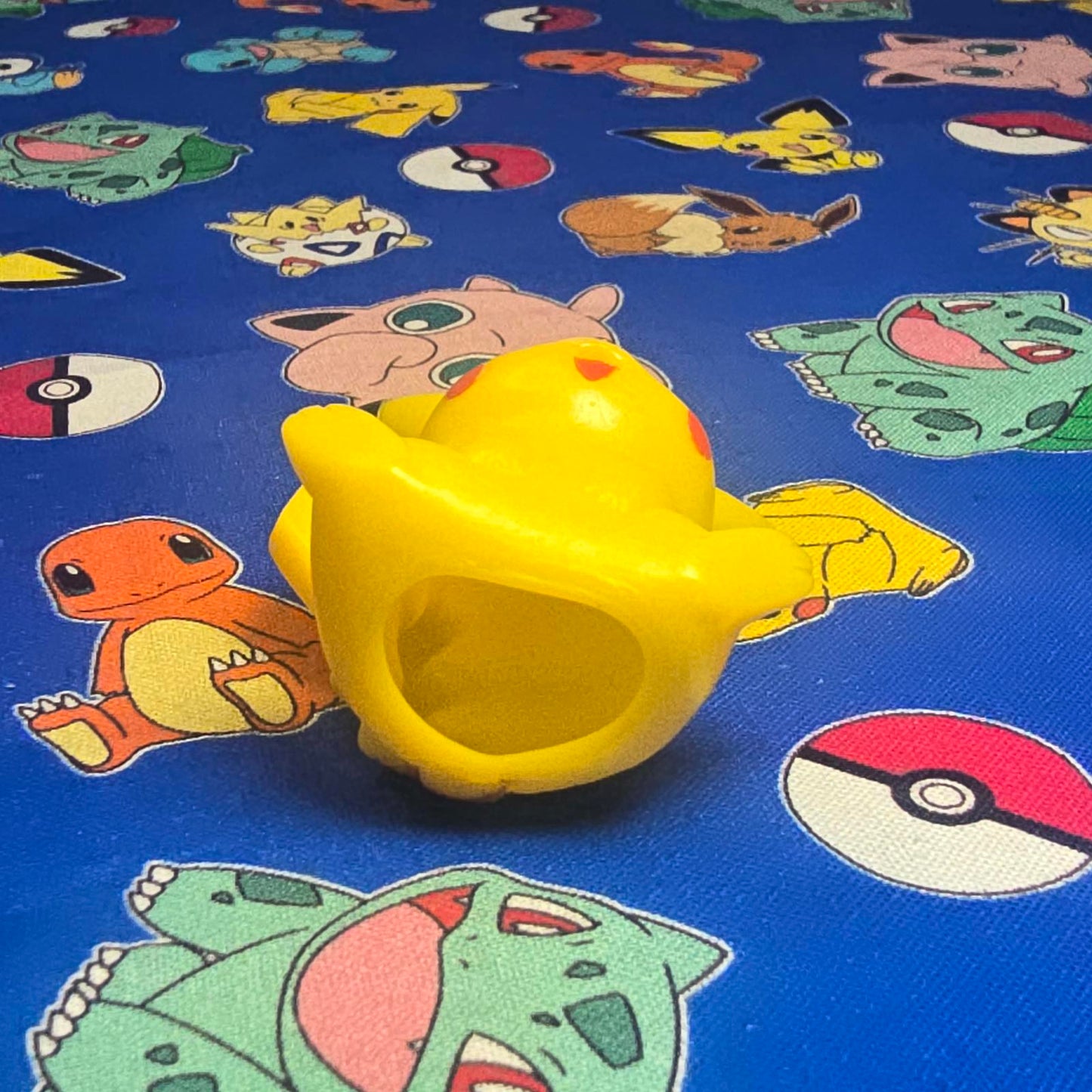 Pokemon Pikachu Figure Finger Puppet 1999 Nintendo Bandai PVC Vintage Japan USA