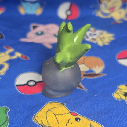 Pokemon Oddish Clear Figure Finger Puppet 1996 Nintendo Bandai Japan Vintage USA