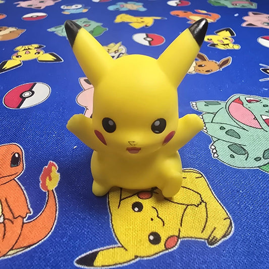 Pokemon Pikachu Figure Finger Puppet 2006 Nintendo Bandai PVC Vintage Japan USA