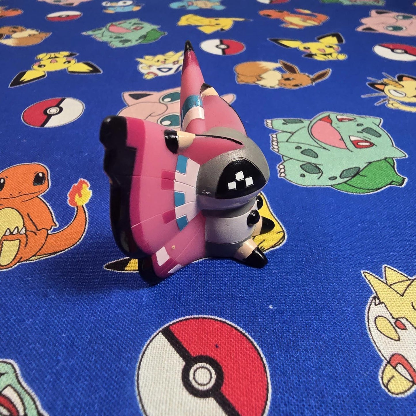 Pokemon Vivillon Figure Finger Puppet 2013 Nintendo Bandai PVC Japan USA Seller