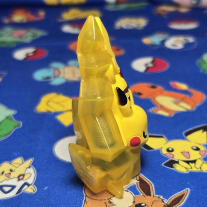 Pokemon Pikachu Thunderbolt Figure Finger Puppet 2021 Nintendo Bandai Japan USA