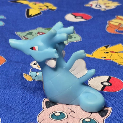 Pokemon Kingdra Figure Finger Puppet 2009 Nintendo Bandai PVC Japan USA Seller