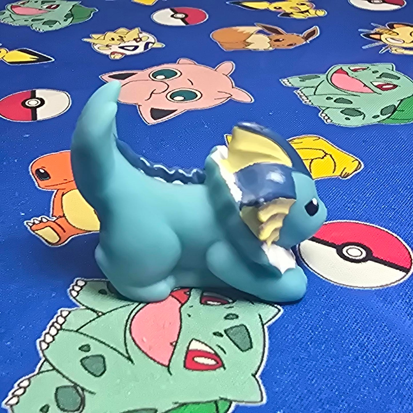 Pokemon Vaporeon Figure Finger Puppet 2008 Nintendo Bandai PVC Japan USA Seller