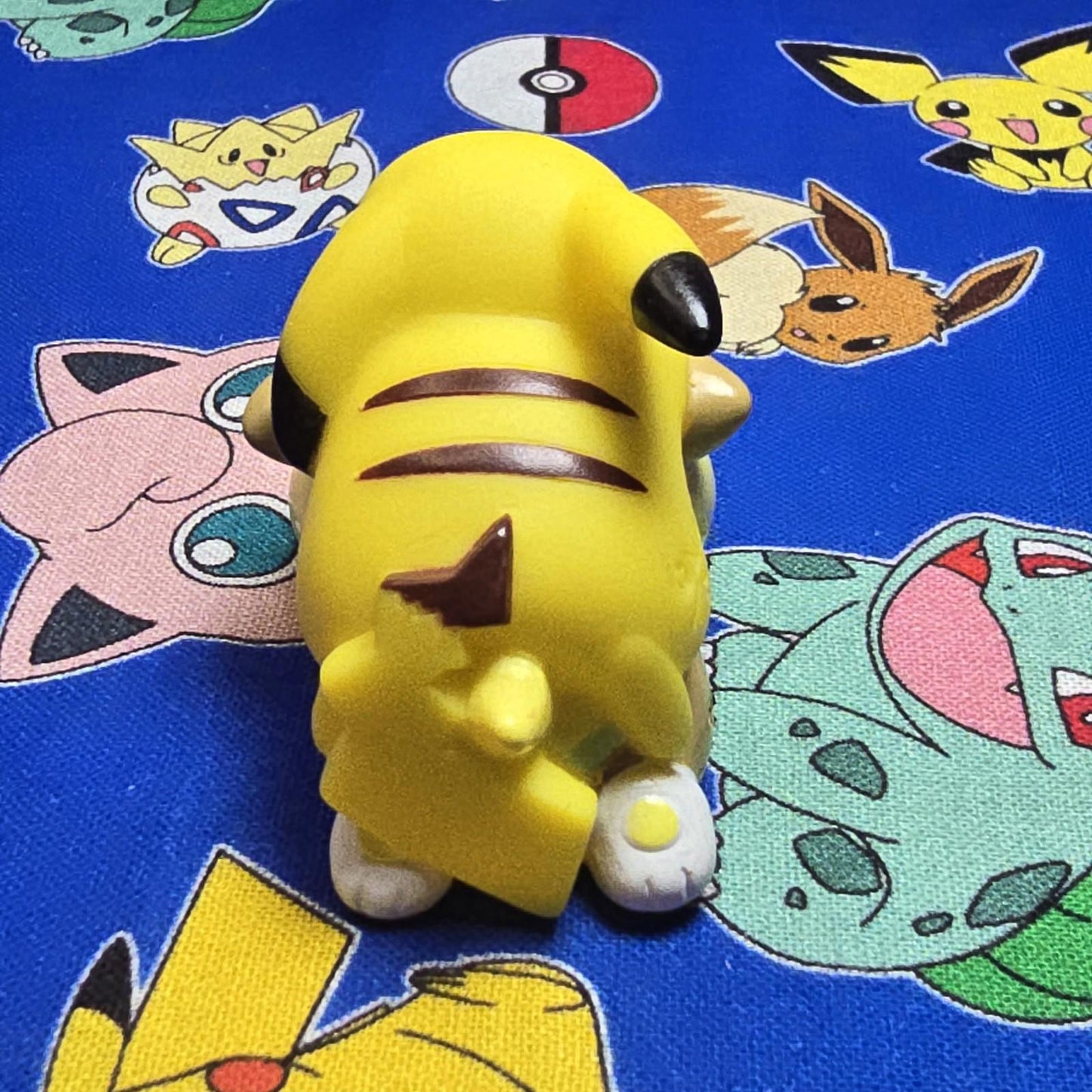 Pokemon Pikachu & Yamper Figure Finger Puppet Nintendo Bandai Japan USA Seller