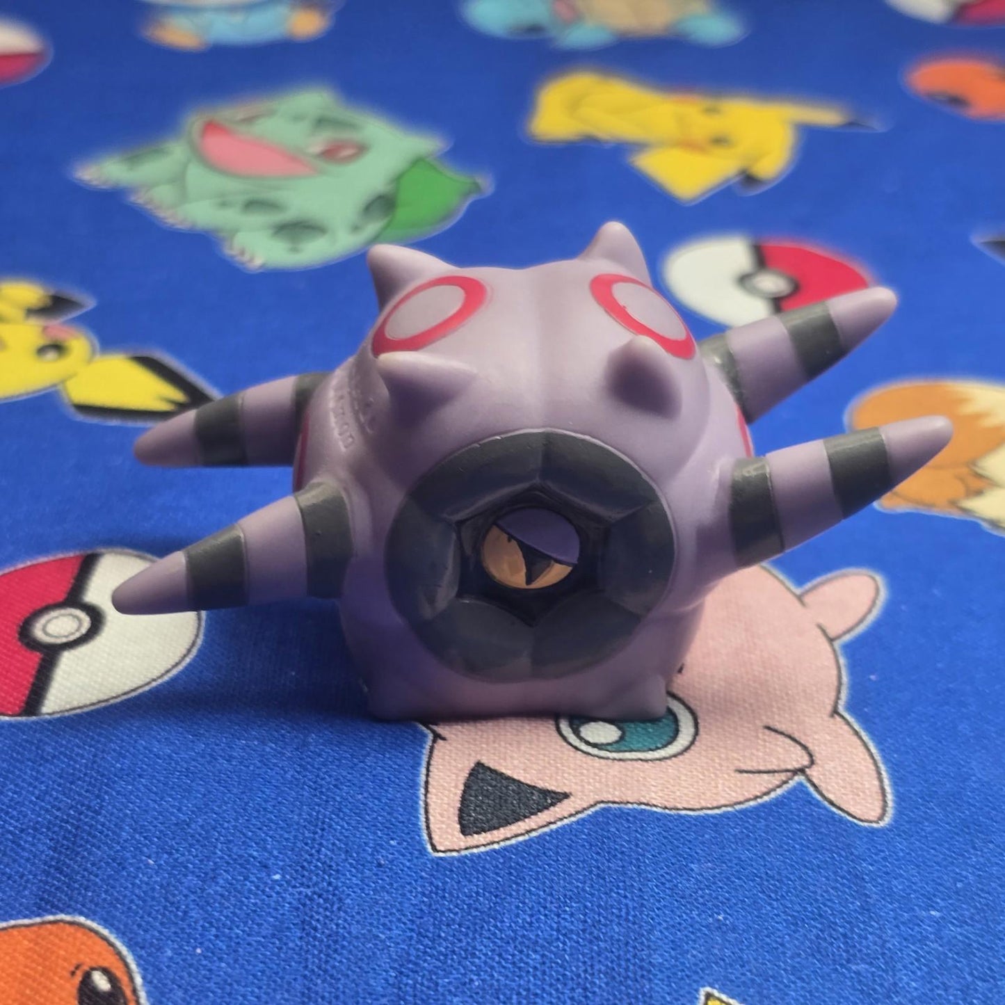 Pokemon Whirlipede Figure Finger Puppet 2012 Nintendo Bandai PVC Japan US Seller