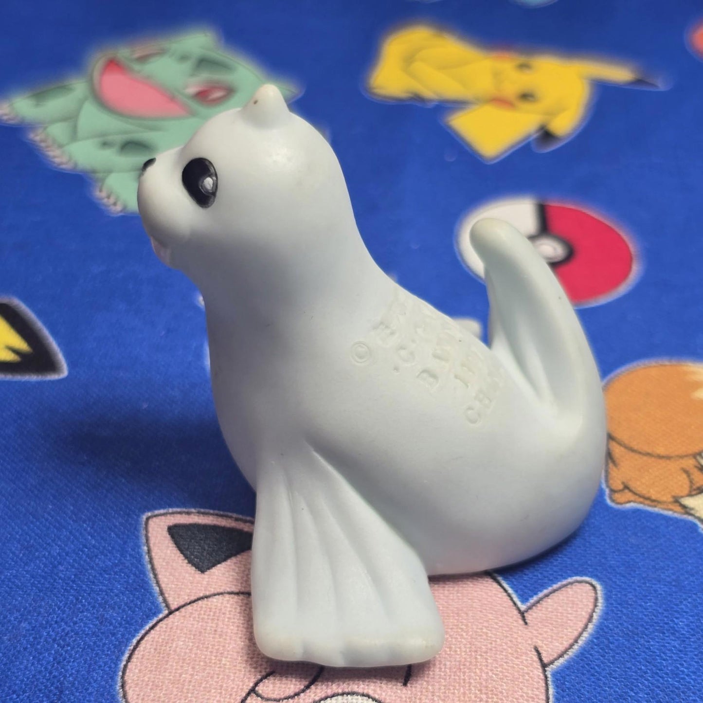 Pokemon Dewgong Blue Figure Finger Puppet 1997 Bandai Nintendo Vintage Japan USA