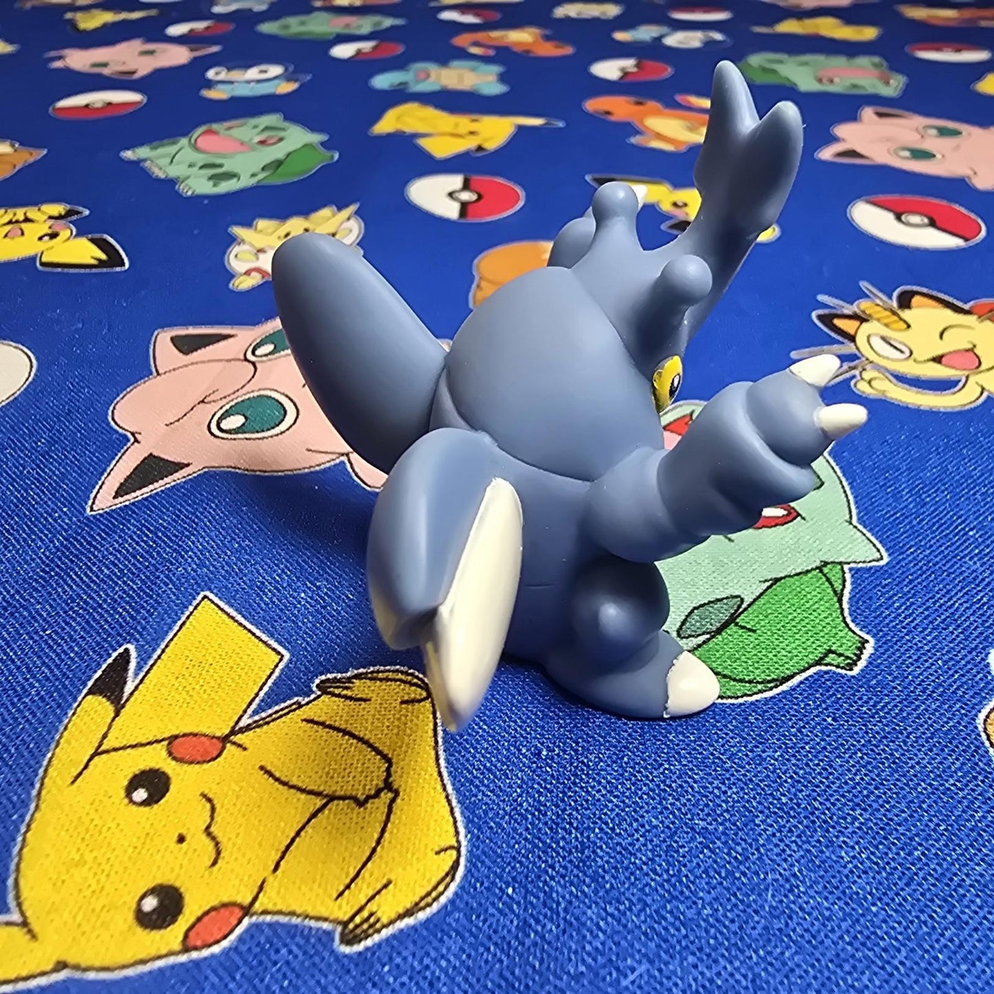 Pokemon Heracross Figure Finger Puppet 2009 Nintendo Bandai PVC Japan US Seller