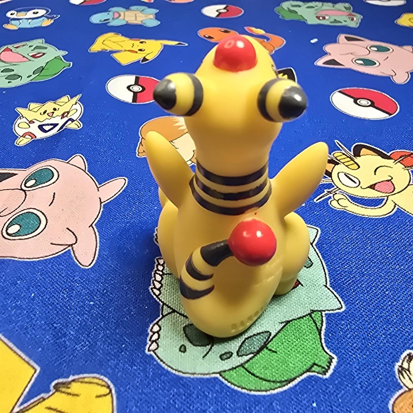 Pokemon Ampharos Figure Finger Puppet 2009 Nintendo Bandai PVC Japan US Seller