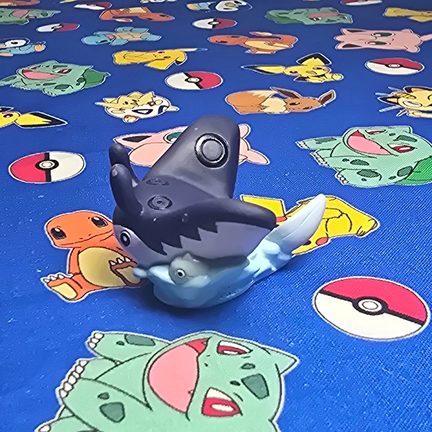 Pokemon Mantine Figure Finger Puppet 2006 Nintendo Bandai PVC Japan USA Seller