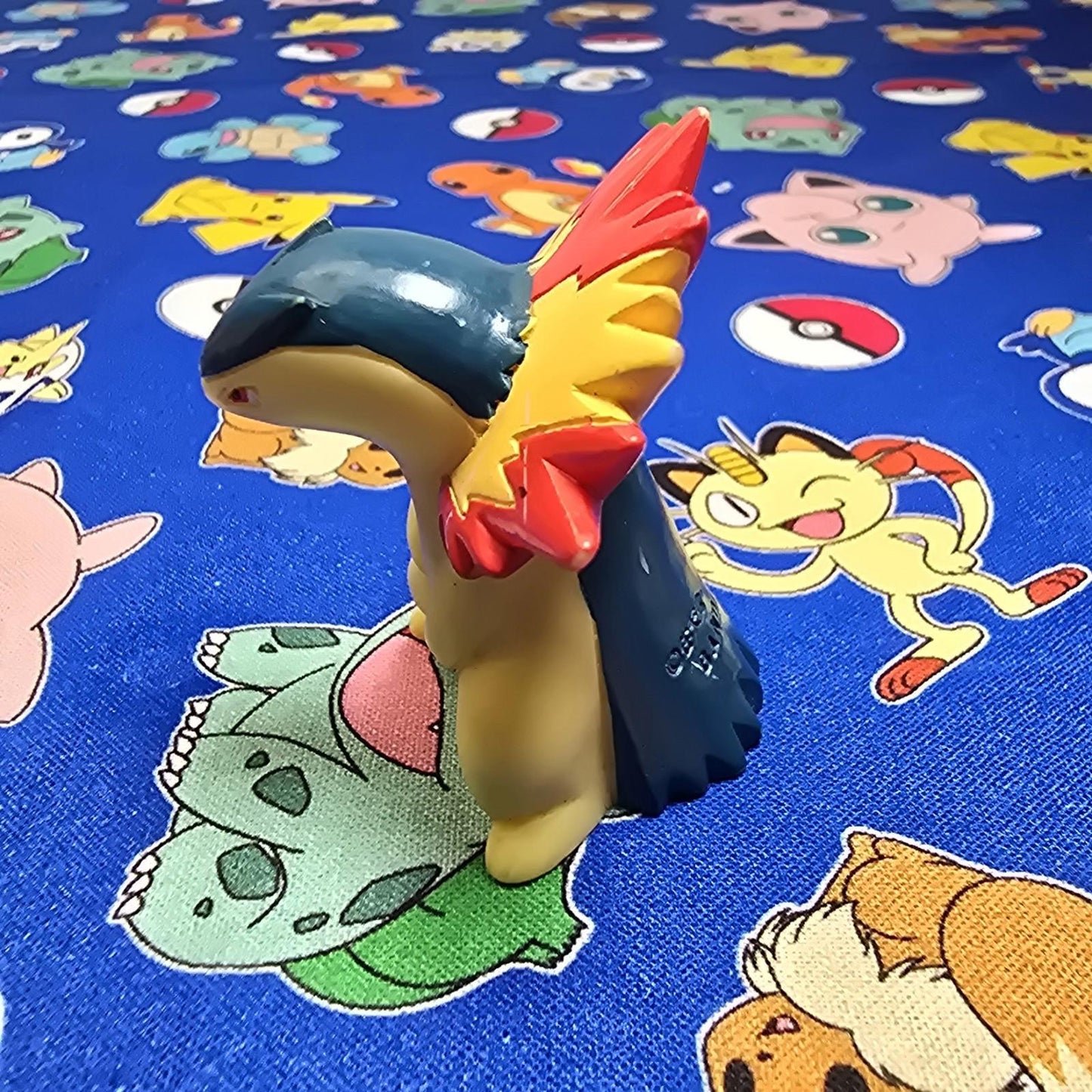Pokemon Typhlosion Figure Finger Puppet 2001 Nintendo Bandai Vintage Japan USA