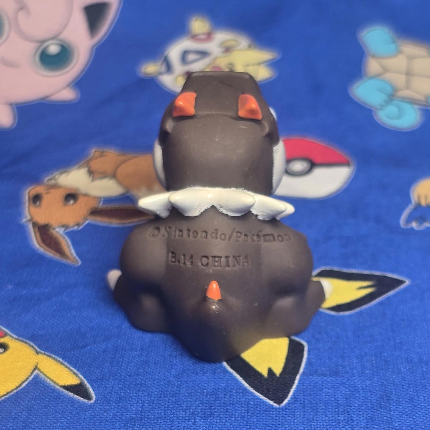 Pokemon Tyrunt Figure Finger Puppet 2014 Nintendo PVC Bandai Japan USA Seller
