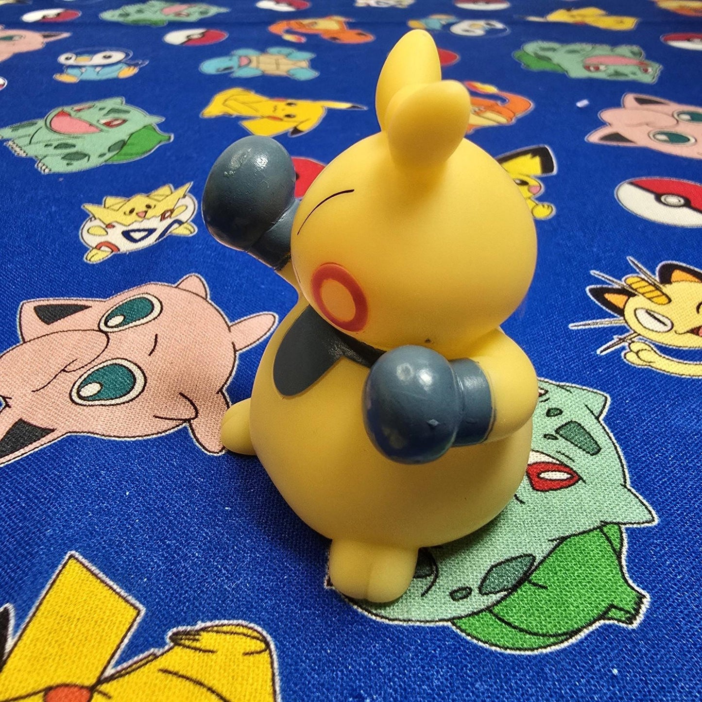 Pokemon Makuhita Figure Finger Puppet 2005 Nintendo Bandai PVC Vintage Japan USA