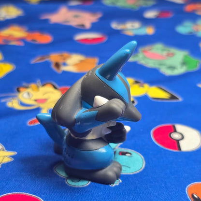 Pokemon Lucario Figure Finger Puppet 2006 Nintendo Bandai PVC Japan USA Seller