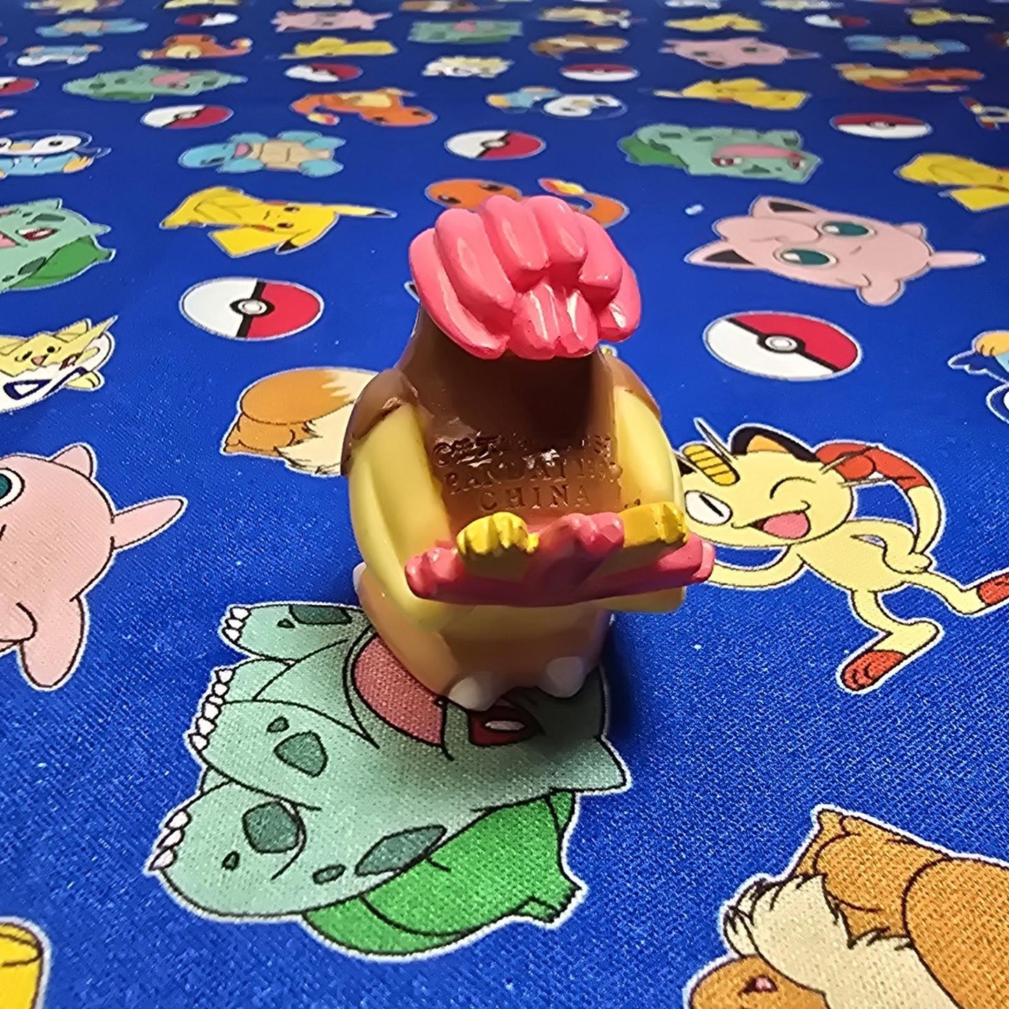 Pokemon Pidgeotto Pink Figure Finger Puppet 1997 Bandai Nintendo Vintage USA