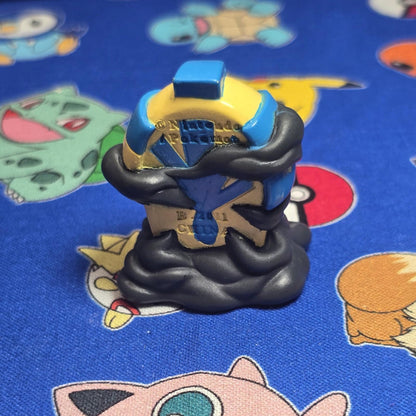 Pokemon Cofagrigus Figure Finger Puppet 2011 Nintendo Bandai PVC Japan US Seller