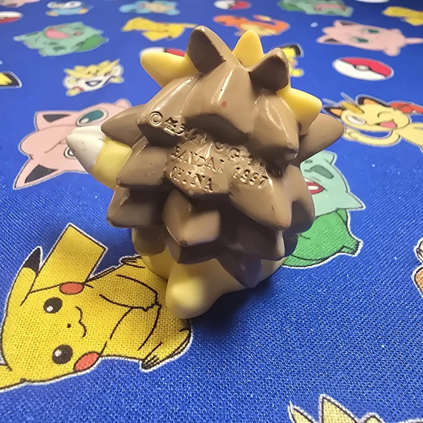 Pokemon Sandslash Figure Finger Puppet 1997 Bandai Nintendo Vintage USA Seller