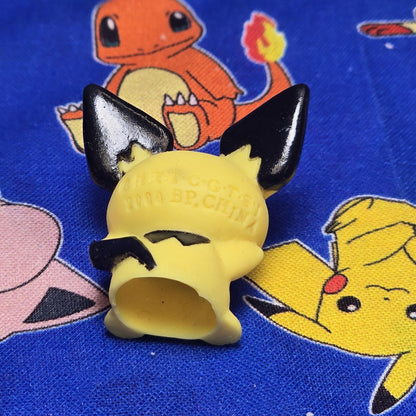 Pokemon Pichu Figure Finger Puppet 2000 Nintendo Banpresto PVC Vintage Japan USA