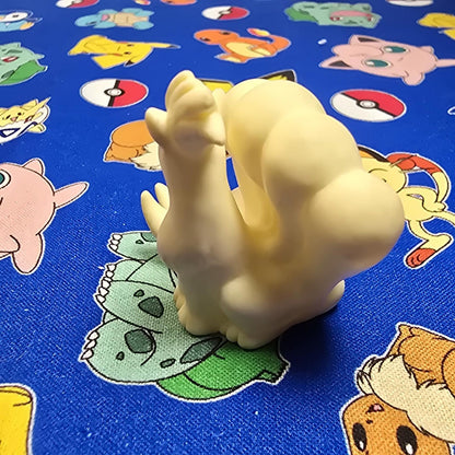 Pokemon Ninetails Figure Finger Puppet 1997 Bandai Nintendo Vintage USA Seller