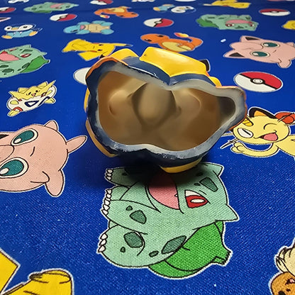 Pokemon Hariyama Figure Finger Puppet 2004 Nintendo Bandai PVC Japan USA Seller