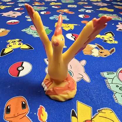 Pokemon Moltres Figure Finger Puppet 1997 Bandai Nintendo Vintage USA Seller
