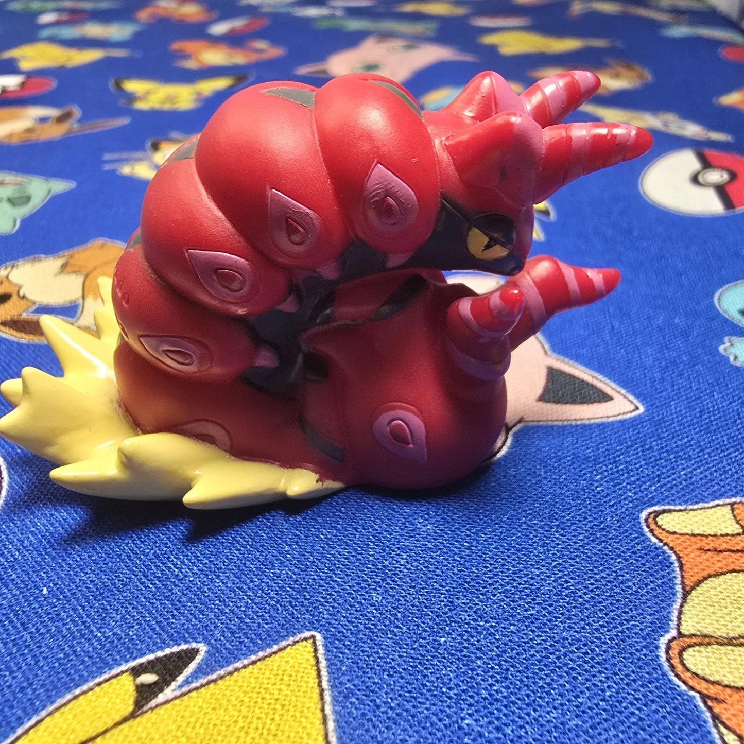 Pokemon Scolipede Figure Finger Puppet 2011 Nintendo Bandai PVC Japan US Seller