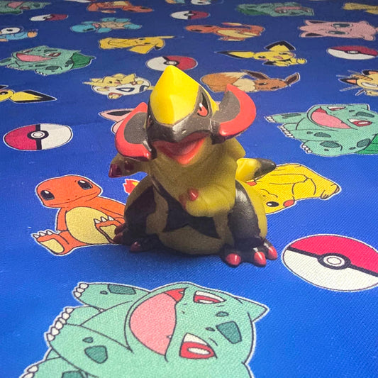 Pokemon Haxorus Figure Finger Puppet 2011 Bandai Nintendo PVC Japan USA Seller