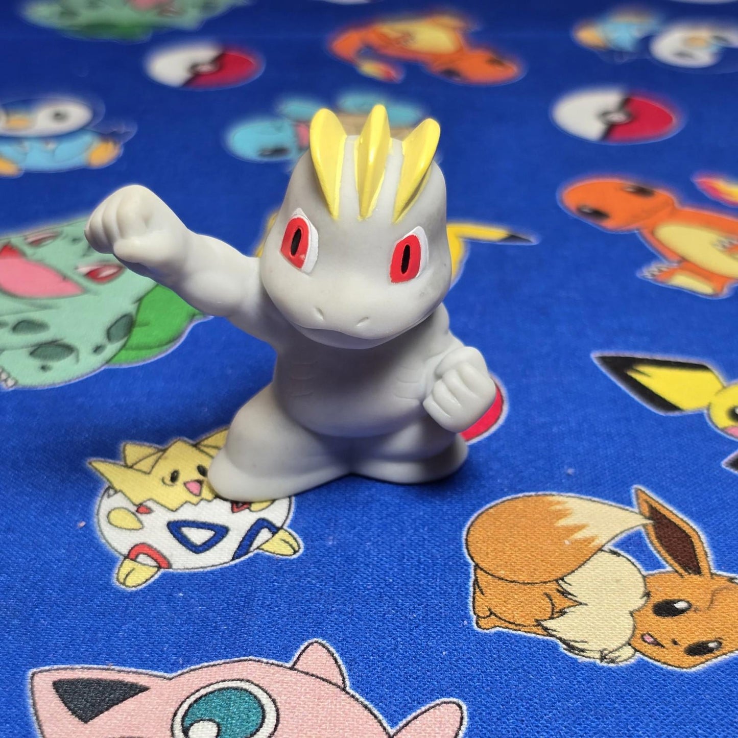 Pokemon Machop Figure Finger Puppet 2006 Nintendo PVC Japan Bandai USA Seller